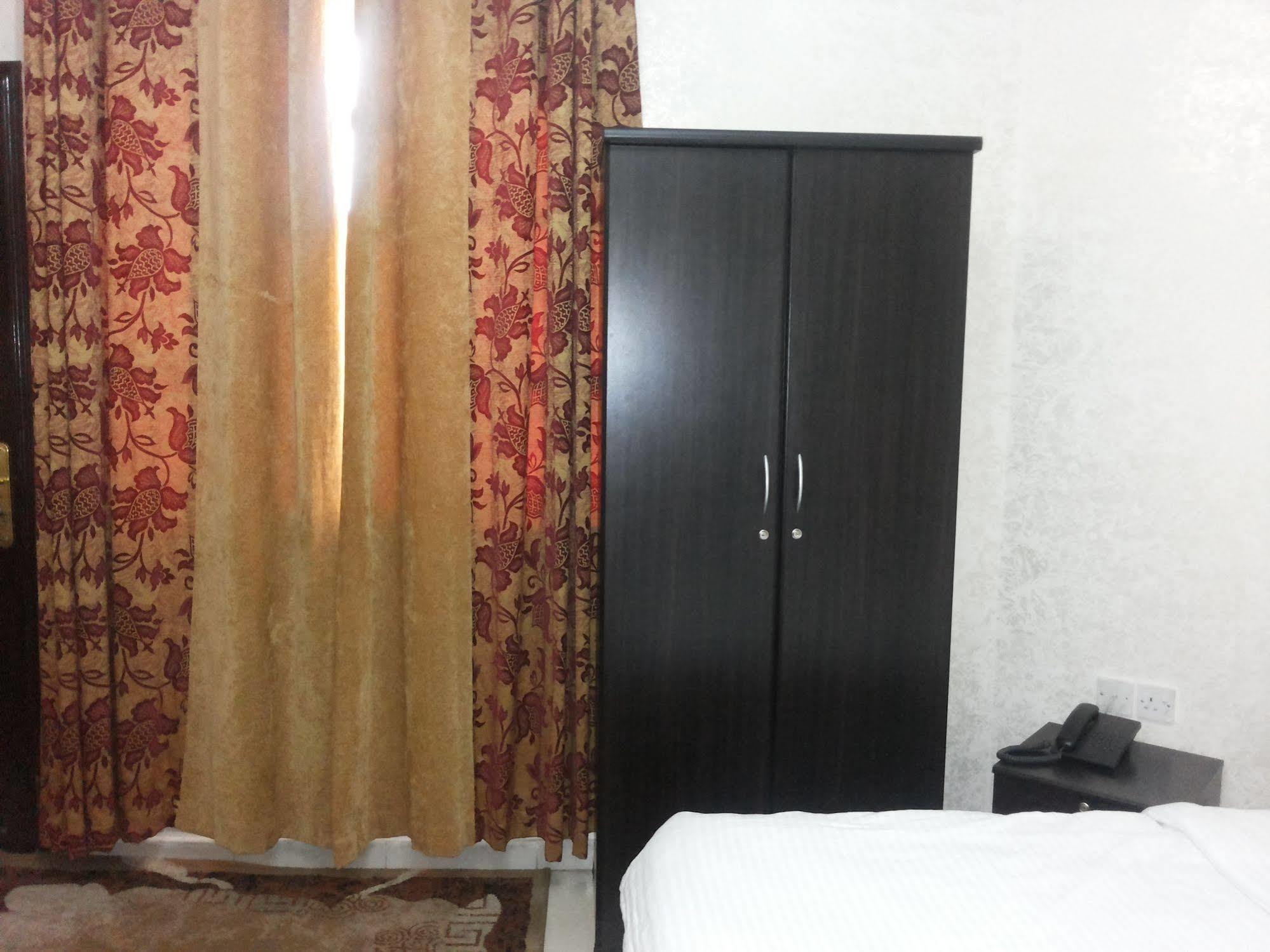 Gulf Hotel Apartment الخليج للشقق الفندقية มัสกัต ภายนอก รูปภาพ